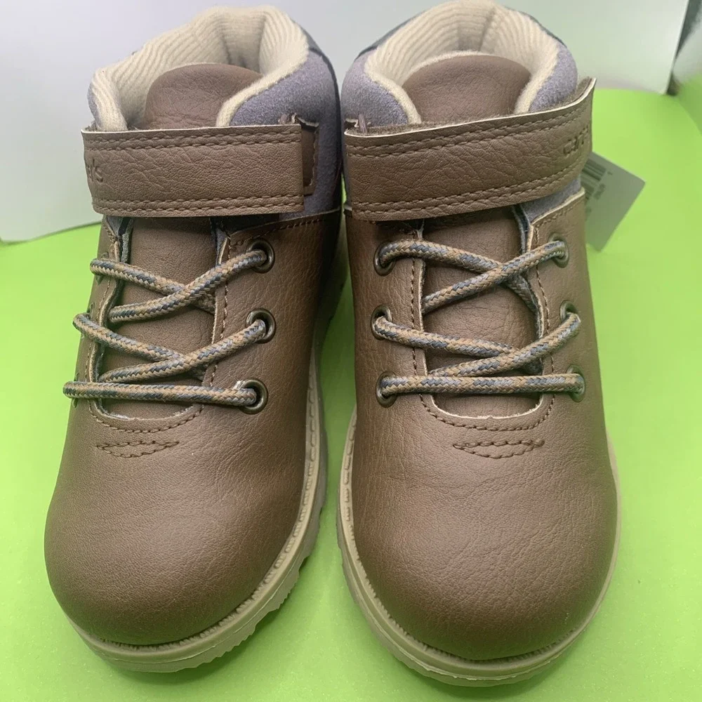 New Carter's Boy's Size 10 Kim Chukka Style Boot Brown Gray Lace-up Hook & Loop